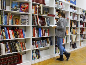 Teen in bookstore